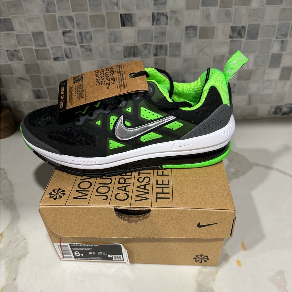 Nike youth or women air max genome